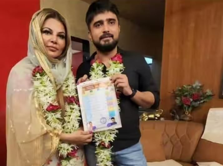 Rakhi Sawant ने पीएम मोदी का जताया आभार, तीन तलाक कानून को लेकर कही ये बात 2 s1 Rakhi Sawant